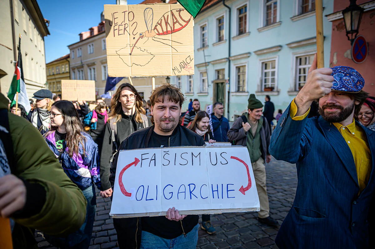 2026 03 28 demo 161 hradcany 2400px 0420