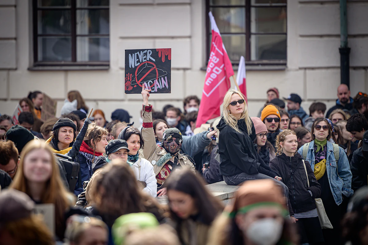 Duch Ježíše blokoval spolu se dvěma tisíci lidmi Hnutí pro život 5 2026 04 11 blokada pochodu pro zivot 2400px 3184 3
