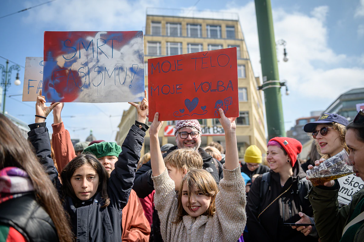 Duch Ježíše blokoval spolu se dvěma tisíci lidmi Hnutí pro život 9 2026 04 11 blokada pochodu pro zivot 2400px 3222 3