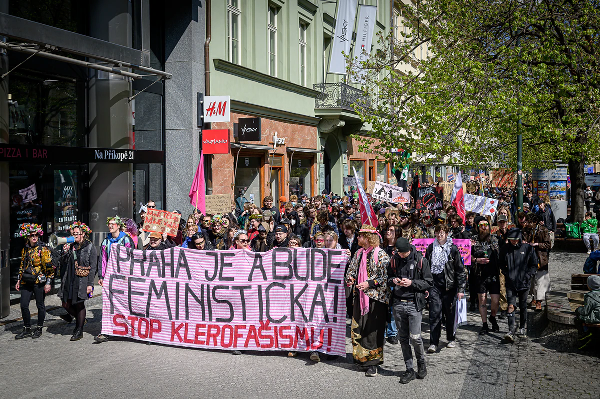 Duch Ježíše blokoval spolu se dvěma tisíci lidmi Hnutí pro život 12 2026 04 11 blokada pochodu pro zivot 2400px 3303 2