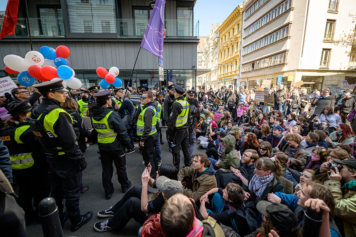 Duch Ježíše blokoval spolu se dvěma tisíci lidmi Hnutí pro život 17 2026 04 11 blokada pochodu pro zivot 2400px 3685 3