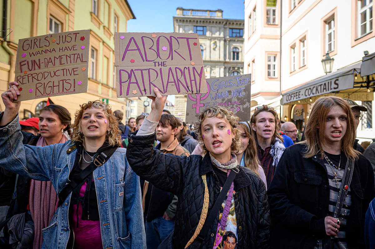 Duch Ježíše blokoval spolu se dvěma tisíci lidmi Hnutí pro život 26 2026 04 11 blokada pochodu pro zivot 2400px 4160 2