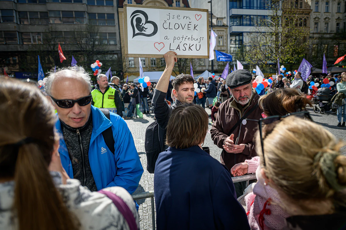 Duch Ježíše blokoval spolu se dvěma tisíci lidmi Hnutí pro život 32 2026 04 11 blokada pochodu pro zivot 2400px 4379 2