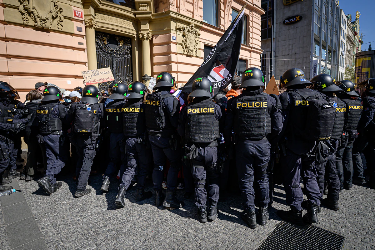 Duch Ježíše blokoval spolu se dvěma tisíci lidmi Hnutí pro život 34 2026 04 11 blokada pochodu pro zivot 2400px 4435 3
