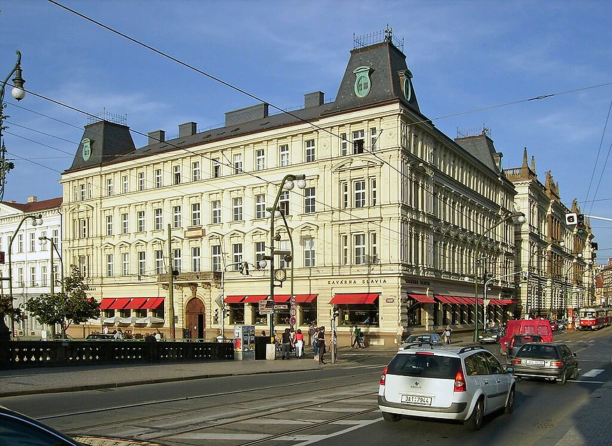 budova famu